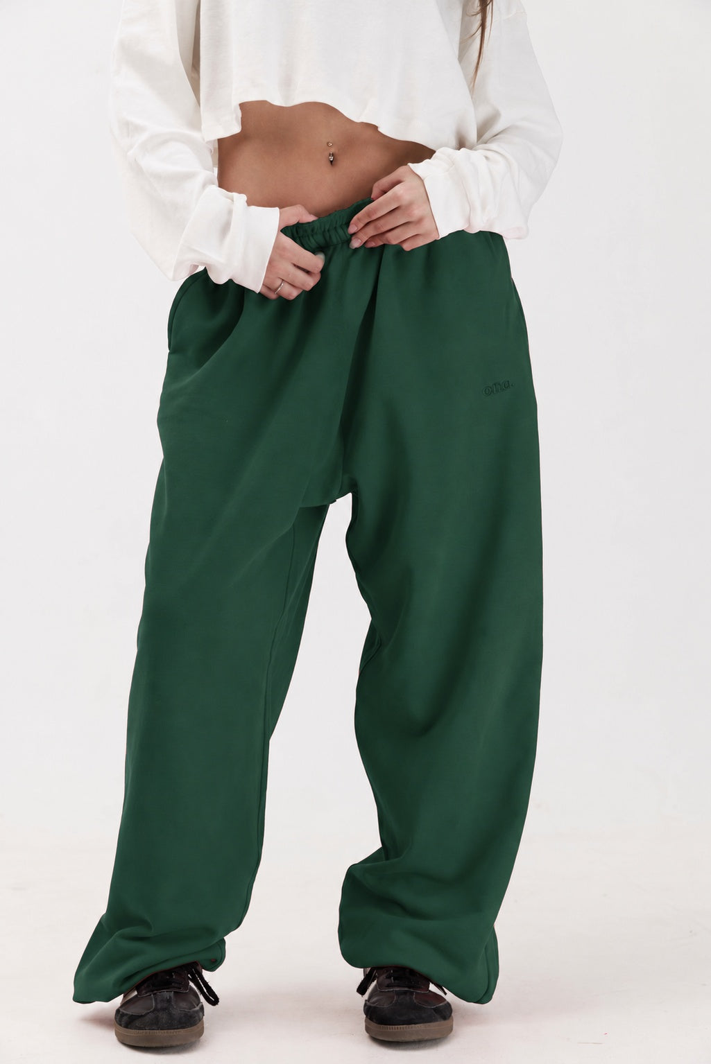 Dark Ivy Jogger