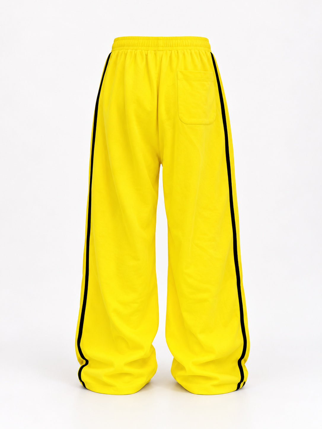 Bee-Emma — back view