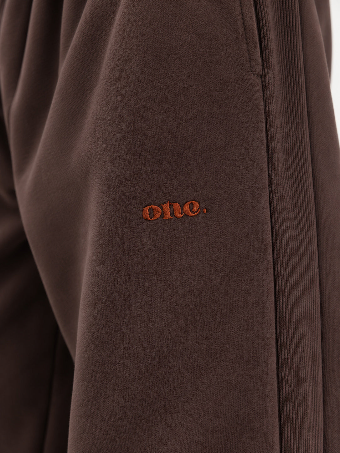 Espresso Core Jogger — detail view