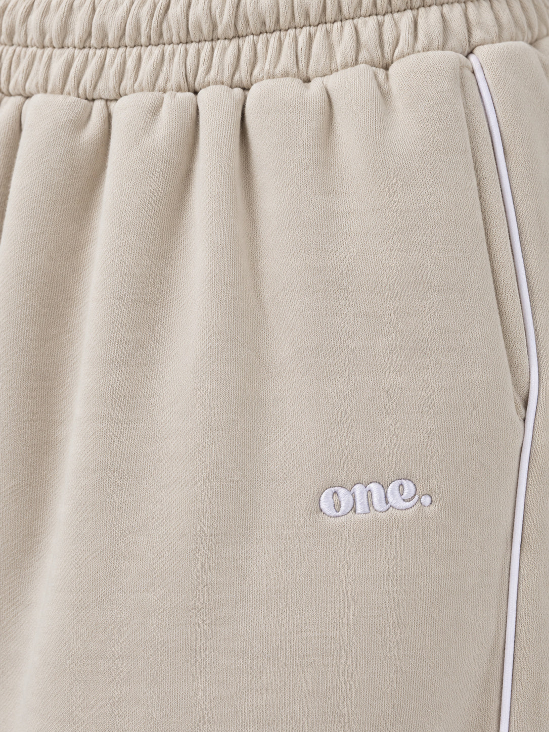 Ginger Ale Jogger — detail view