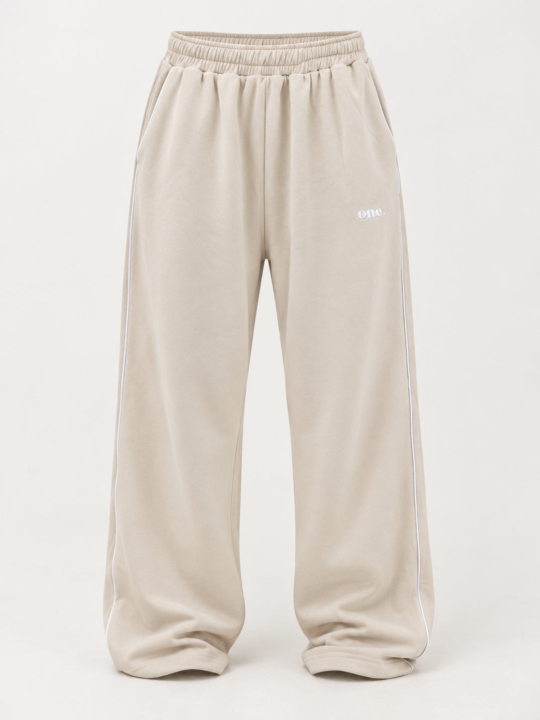 Ginger Ale Jogger — front view