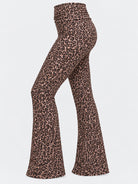 Leopard print leggings — side view