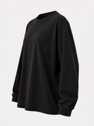 Studio Core Black — צד