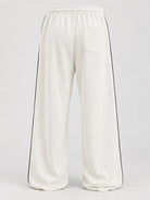 The Pearl Jogger — back view